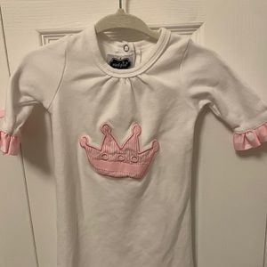 Mud Pie 0-6 mo cotton gown
